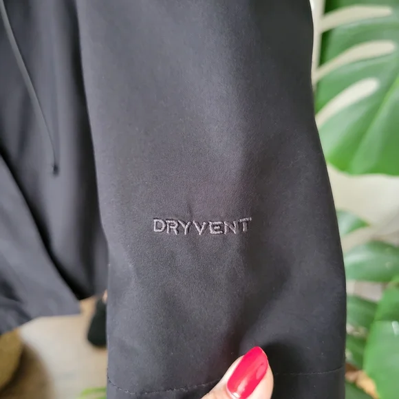 🍃The North Face Women's Black Windbreaker - Picture 6 of 12